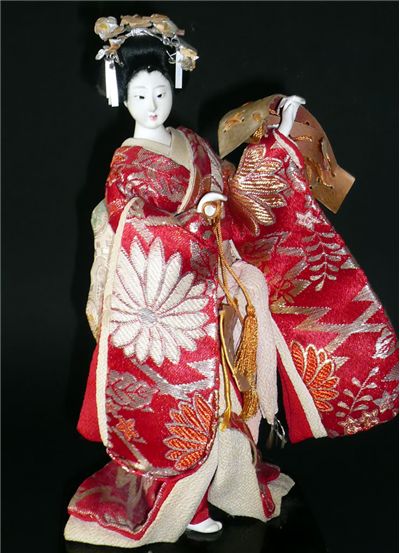 famous japanese dolls